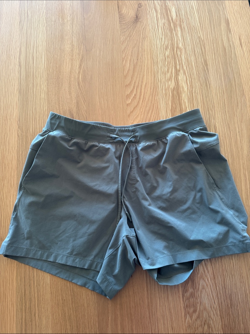 lululemon athletica Men's Slate Green Training Shorts